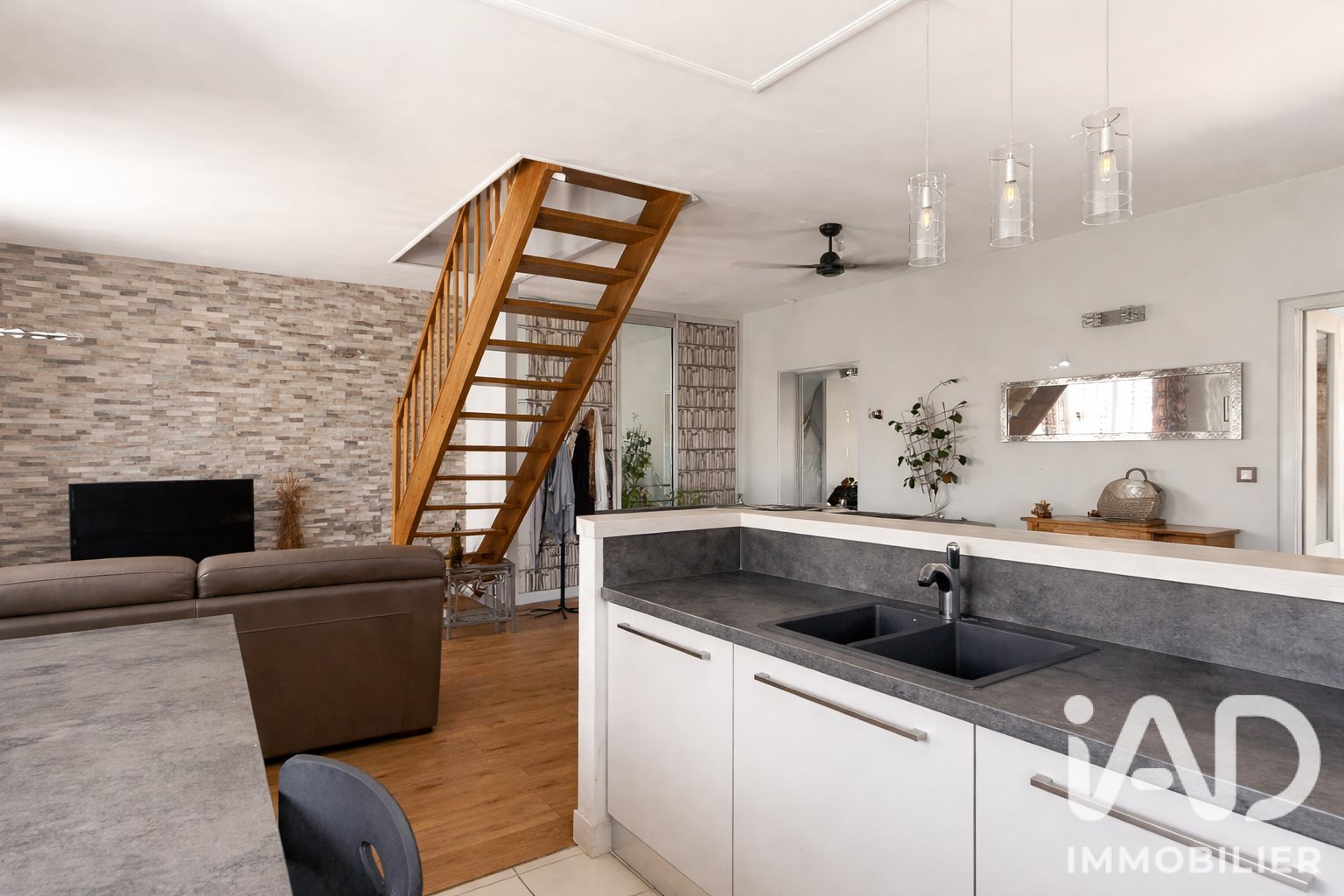 Maison à vendre, 121m², Ecully