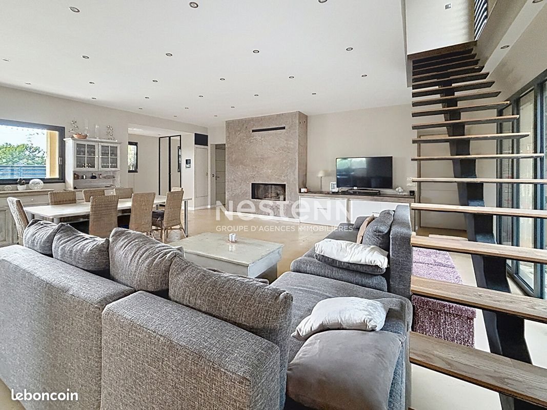 Maison à vendre, 187m², La Motte-d'Aigues