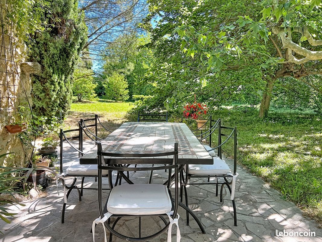 Maison à vendre, 205m², Cabrières-d'Aigues