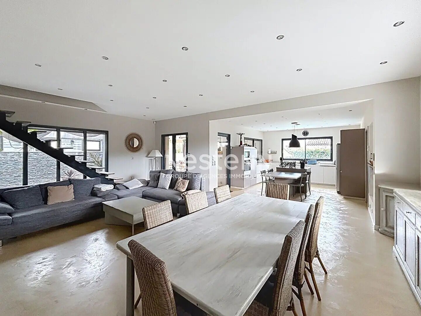 Maison à vendre, 187m², La Motte-d'Aigues
