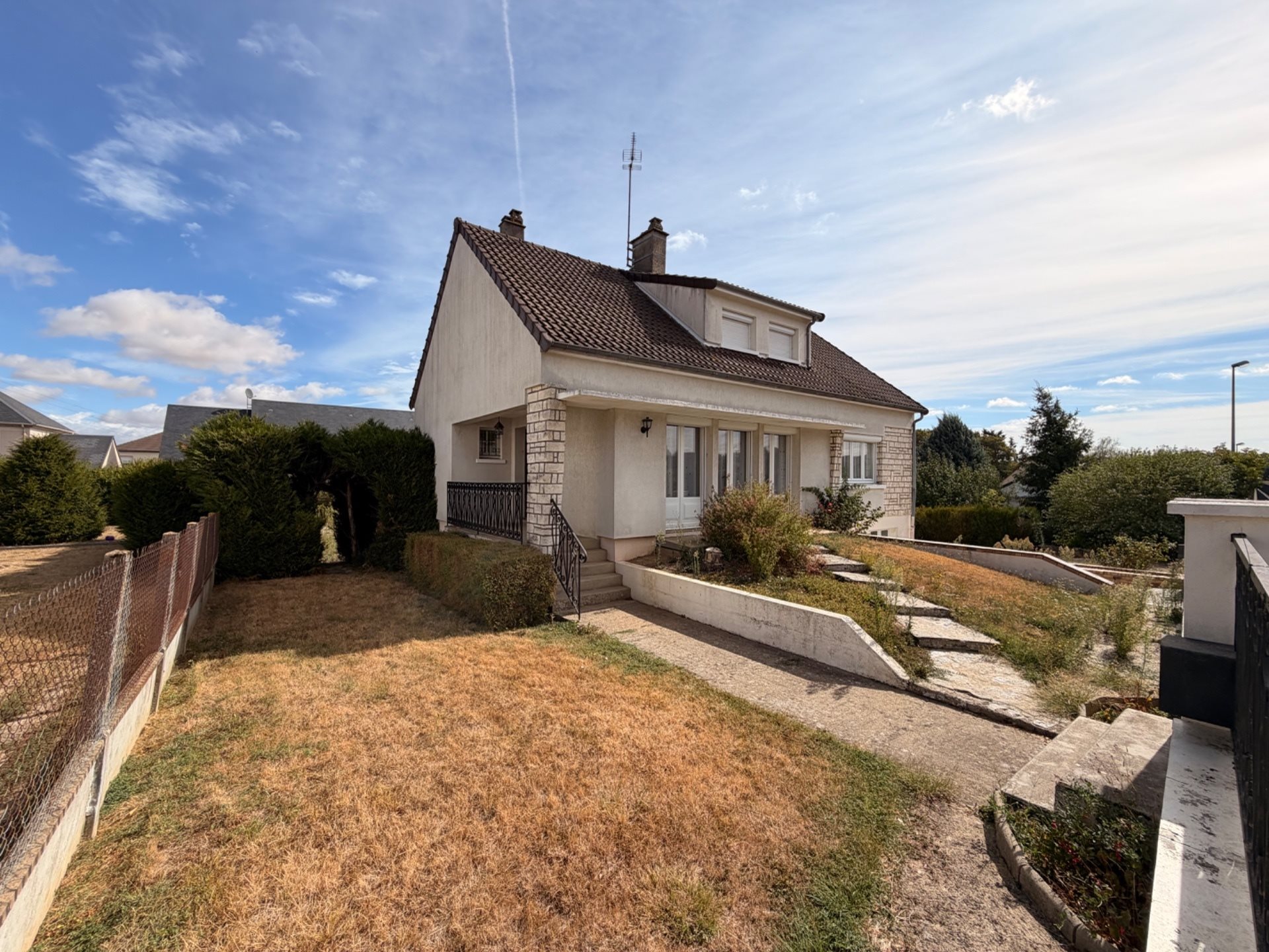 Maison à vendre, 128m², Saint-Prest