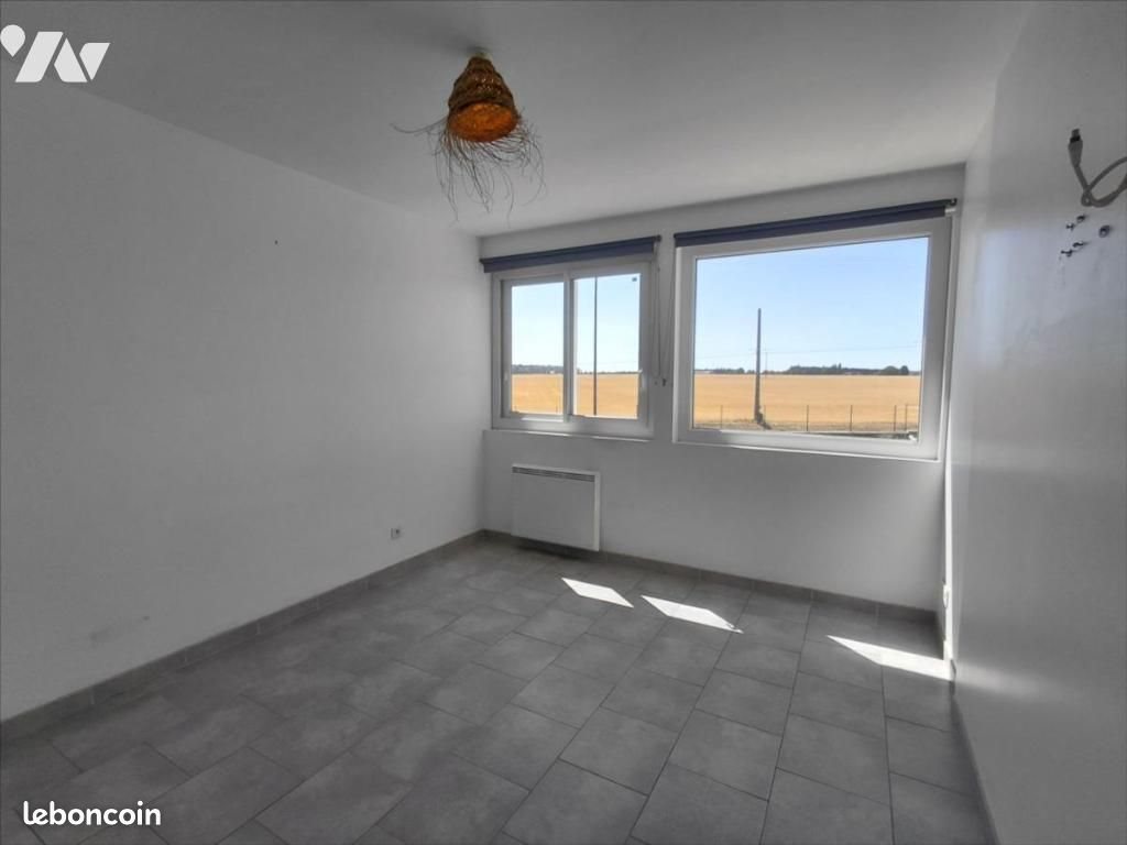 Appartement à louer, 57m², Breteuil