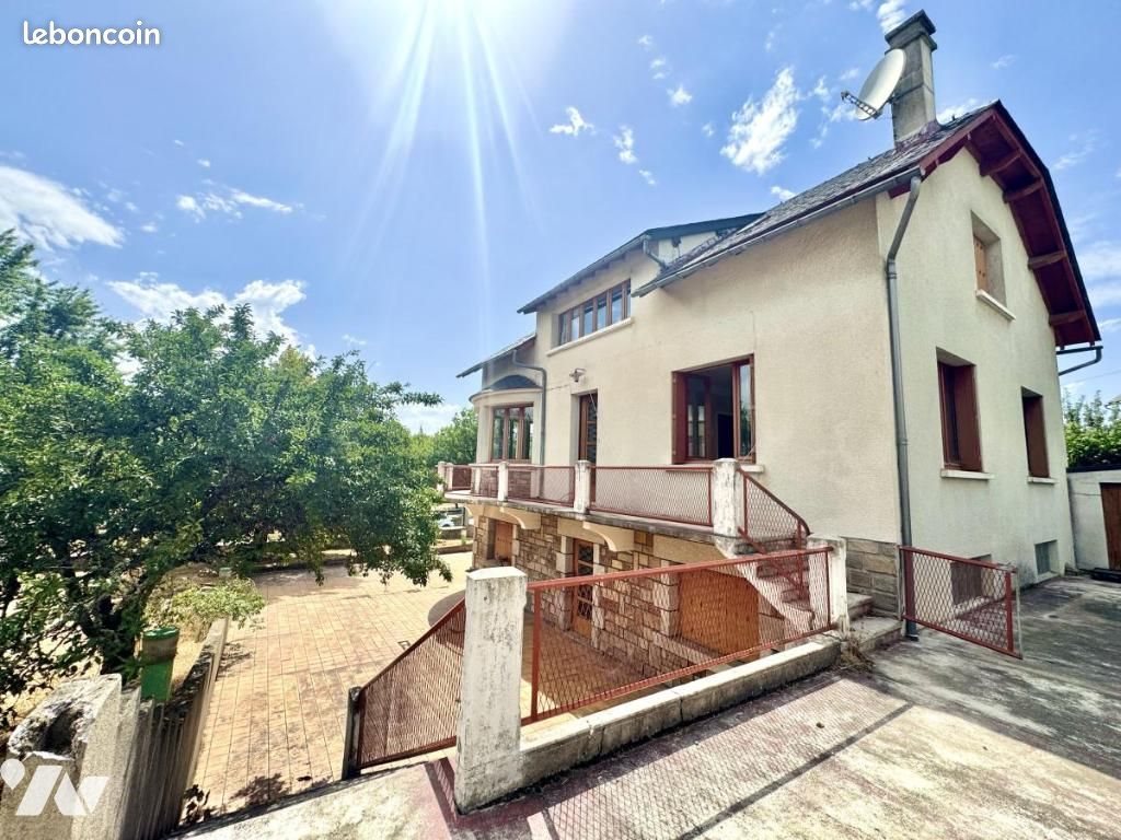 Maison à vendre, 183m², Saint-Chély-d'Apcher