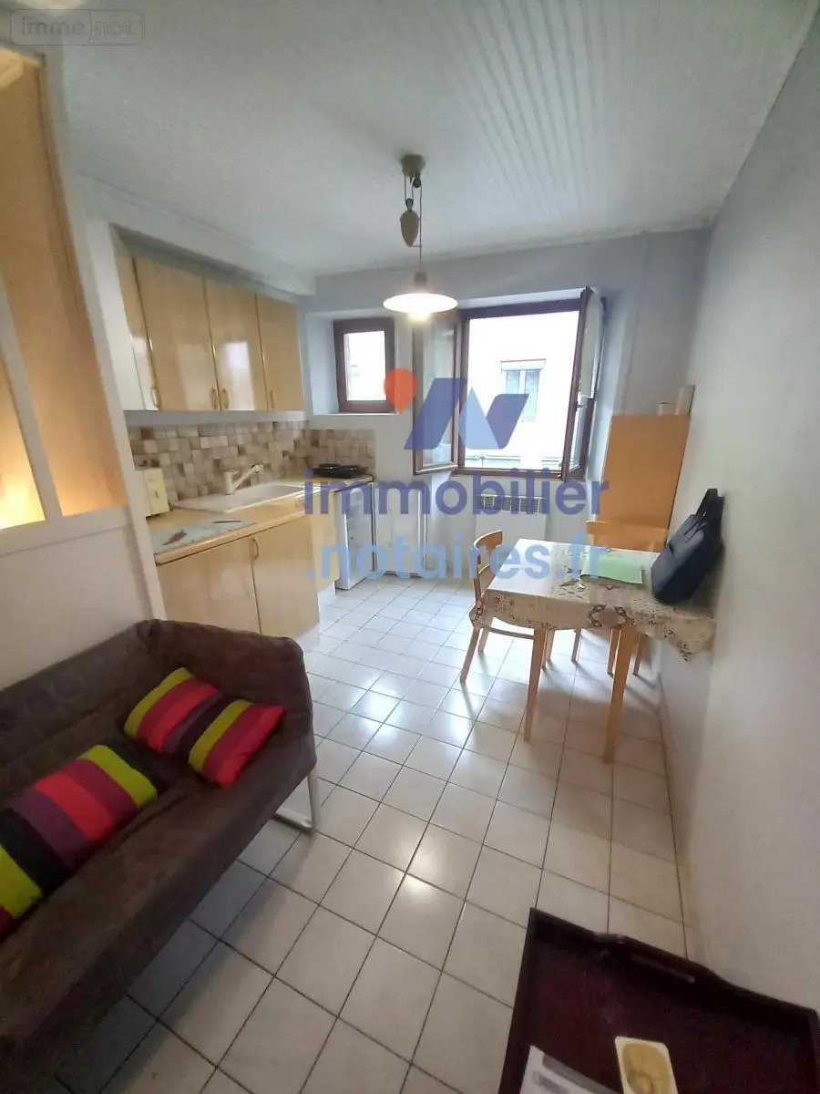 Appartement à louer, 25m², Saint-Chély-d'Apcher