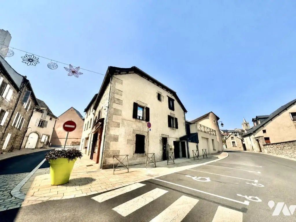 Maison à vendre, 152m², Saint-Chély-d'Apcher