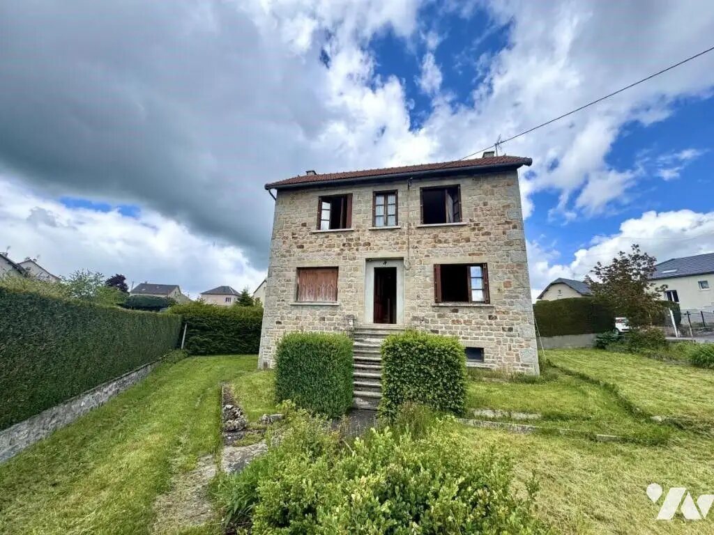 Maison à vendre, 65m², Saint-Chély-d'Apcher