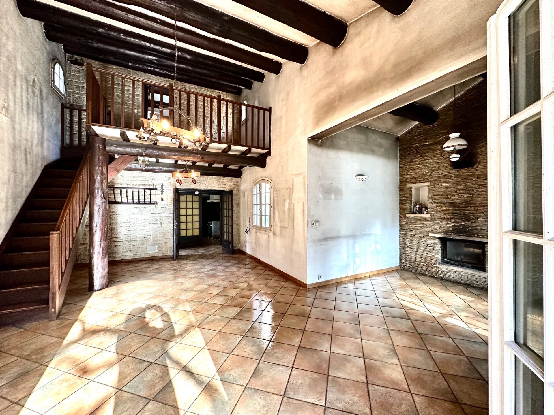 Maison à vendre, 161m², Tourves