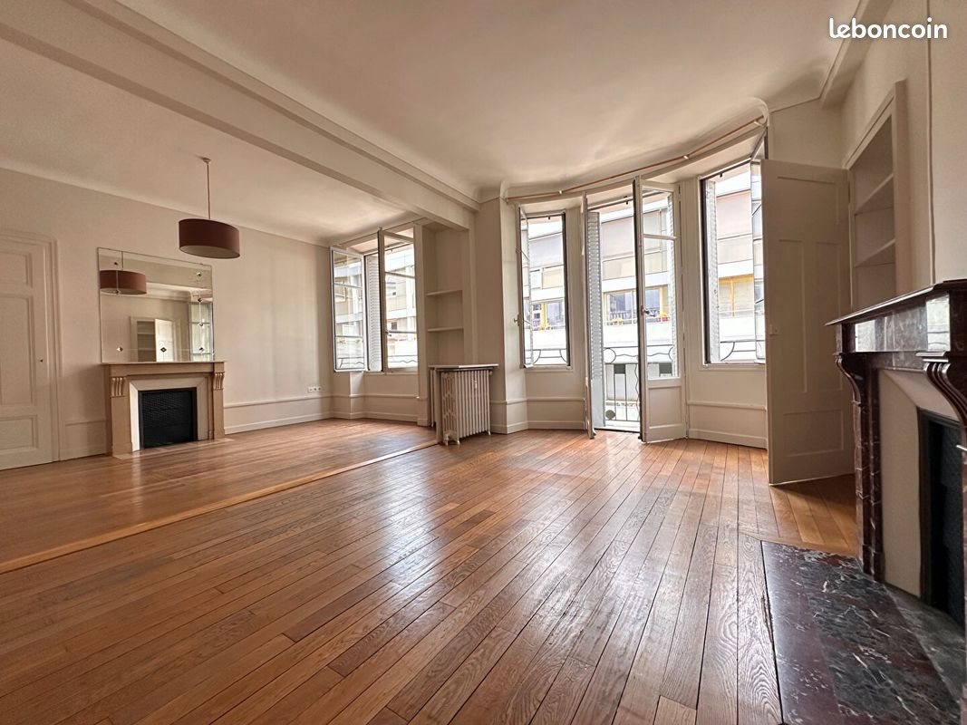 Appartement à louer, 89m², Chambéry