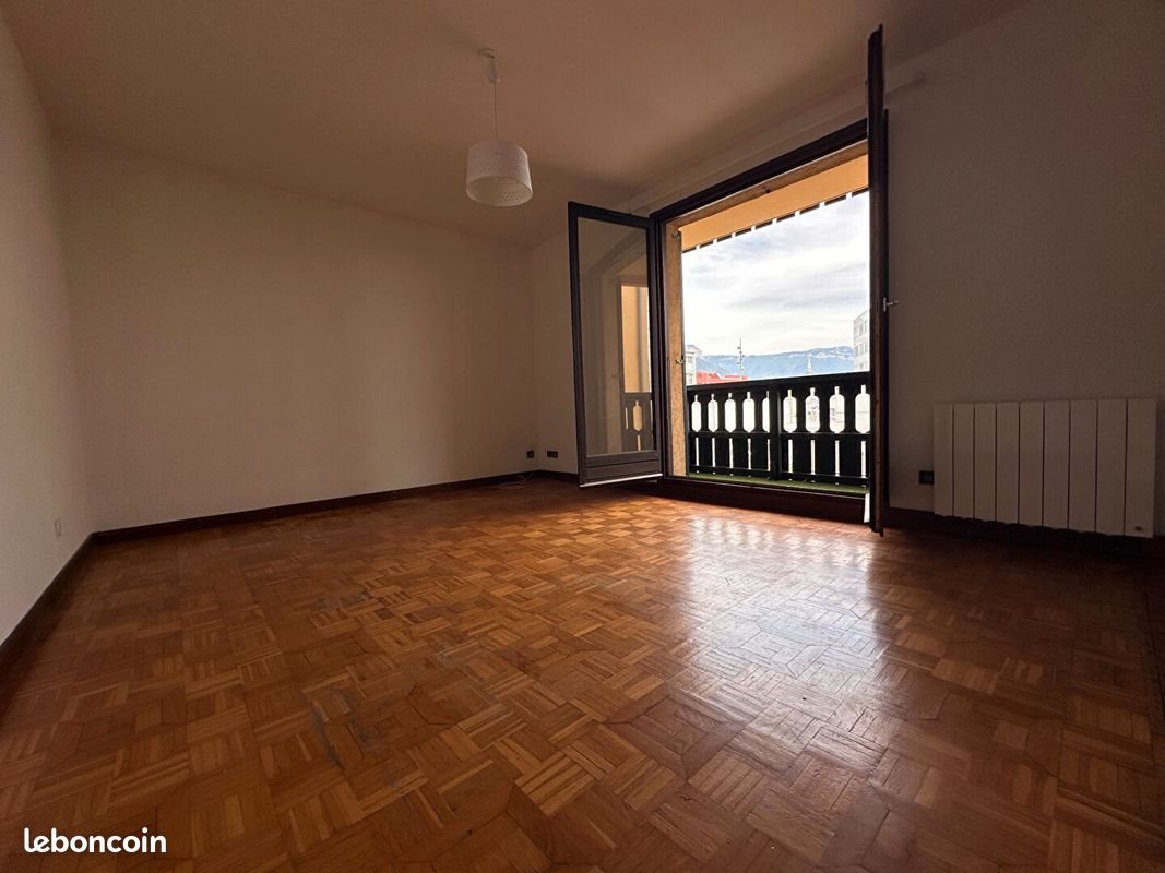 Appartement à louer, 25m², Chambéry
