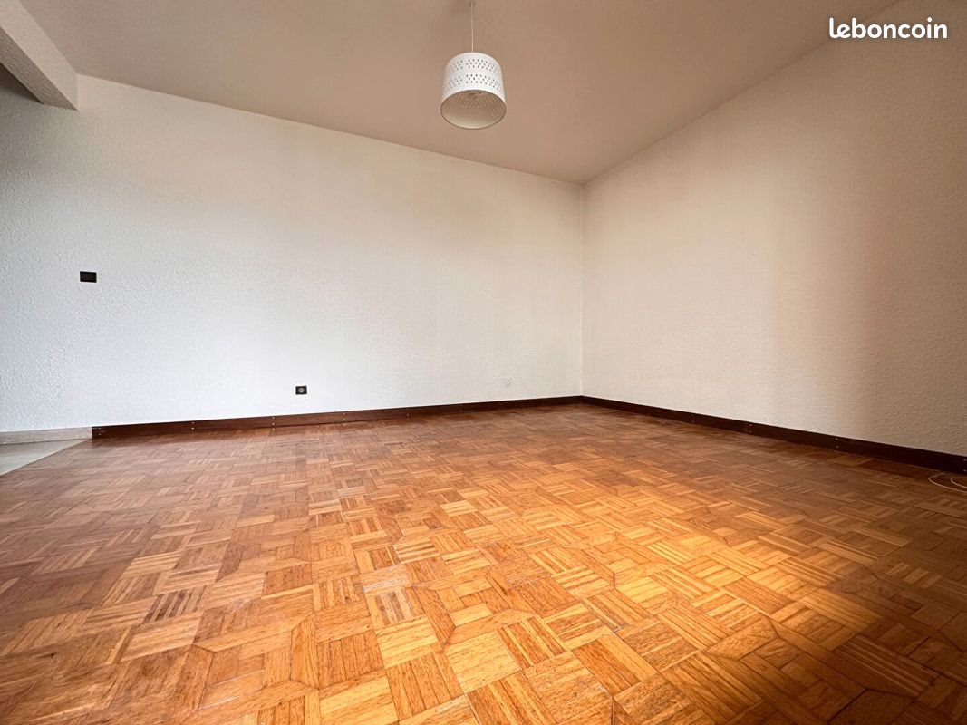 Appartement à louer, 25m², Chambéry