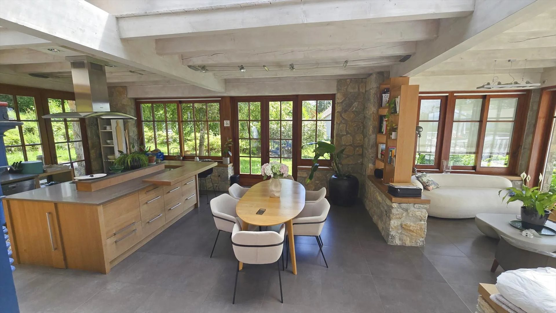 Maison à vendre, 320m², Pugny-Chatenod