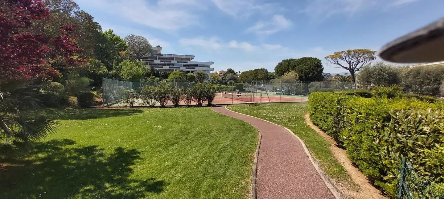 Appartement à louer, 19m², Antibes