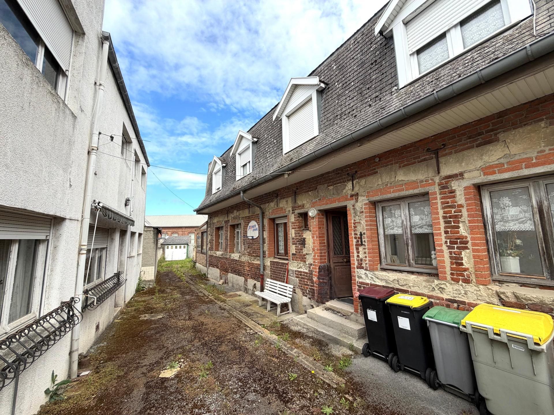 Maison à vendre, 335m², Avesnes-les-Aubert