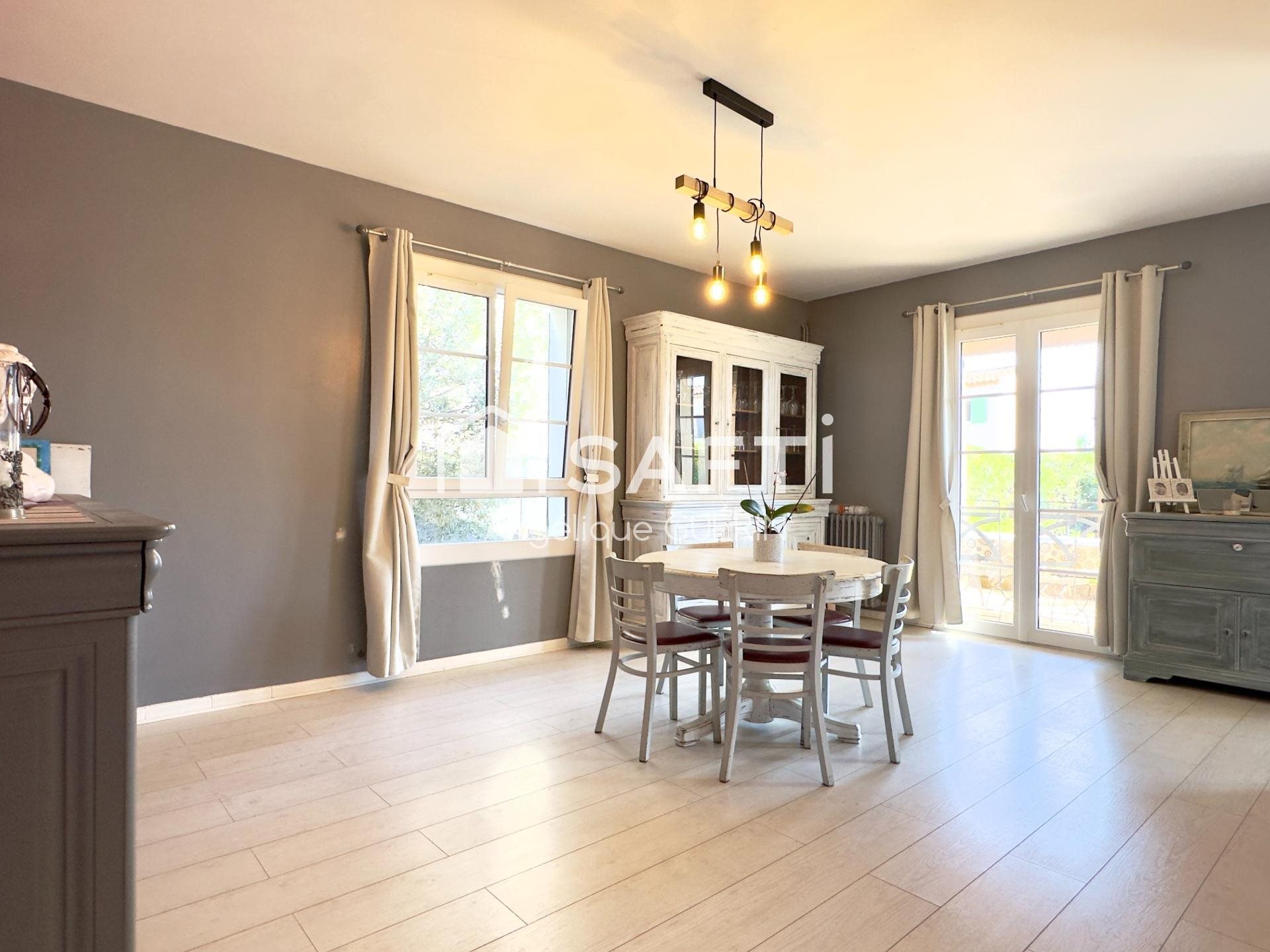 Maison à vendre, 150m², Hyères
