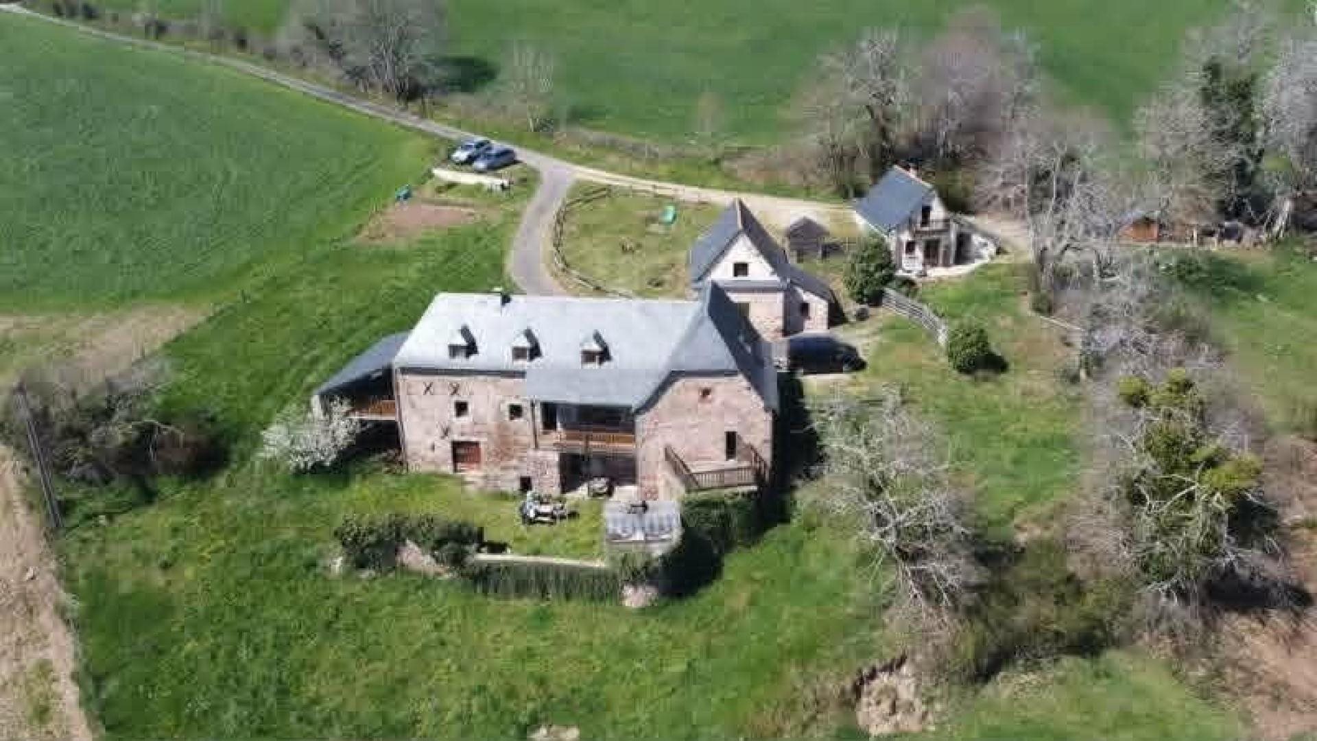 Maison à vendre, 276m², Clairvaux-d'Aveyron