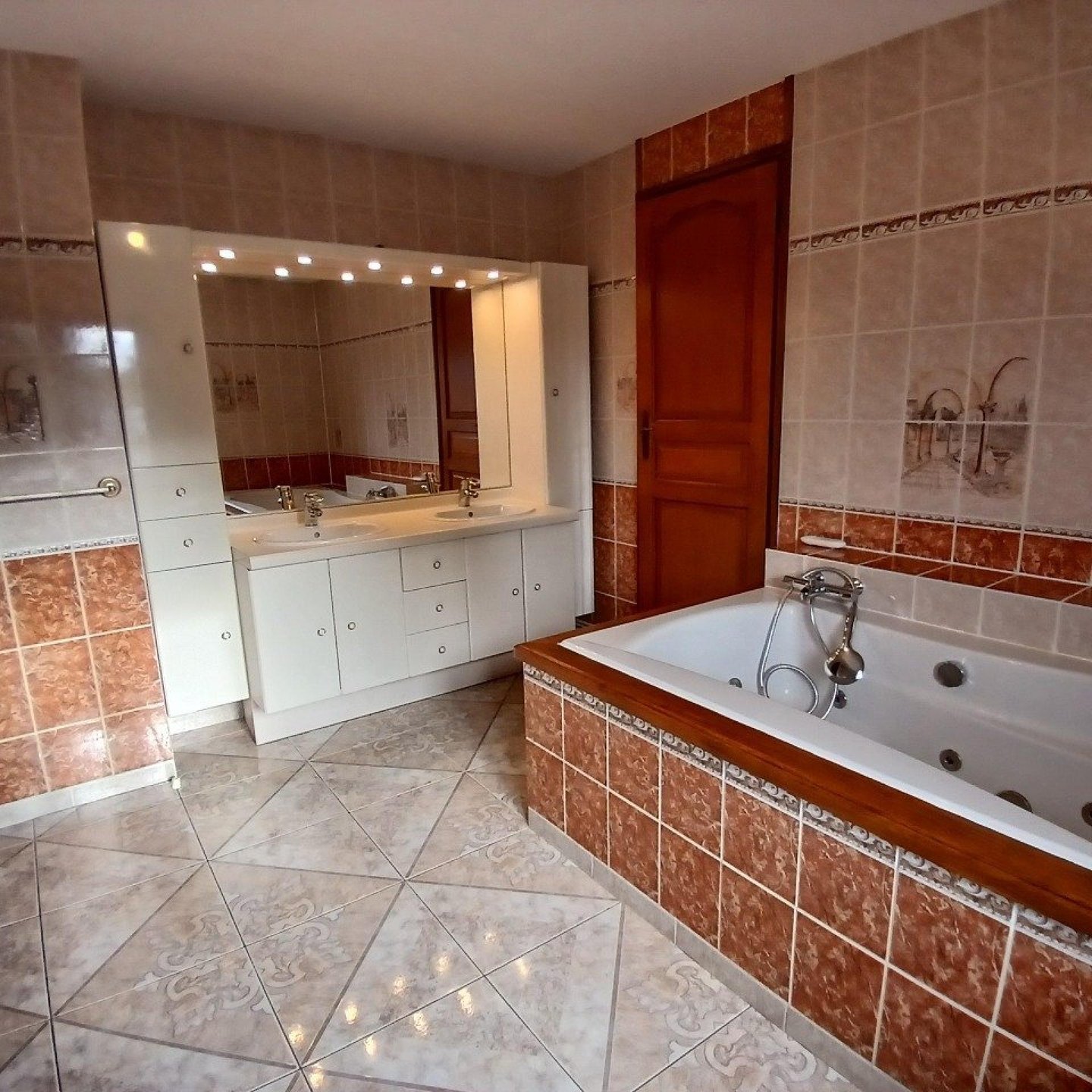 Maison à vendre, 190m², Laon