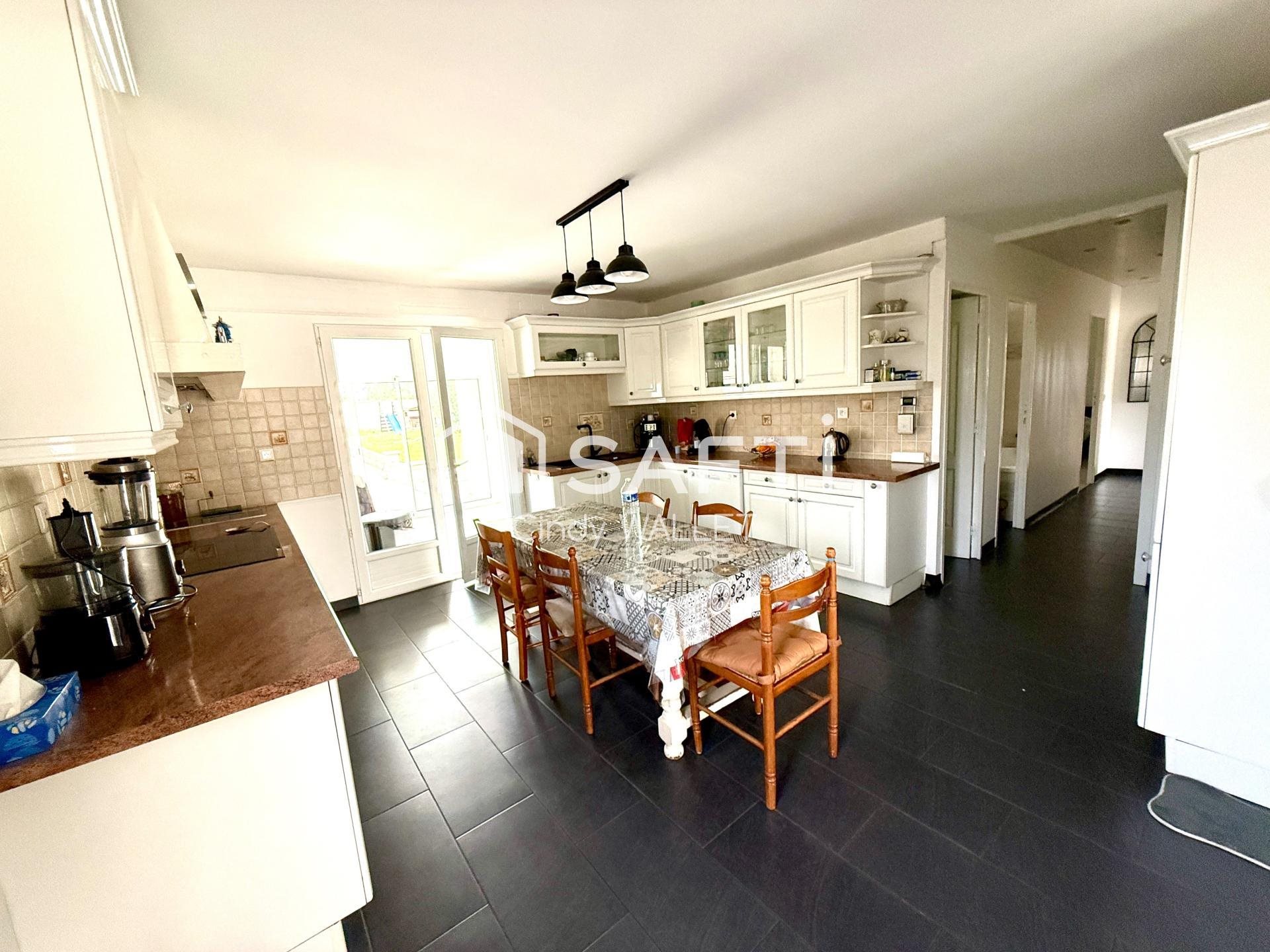 Maison à vendre, 193m², Crouy