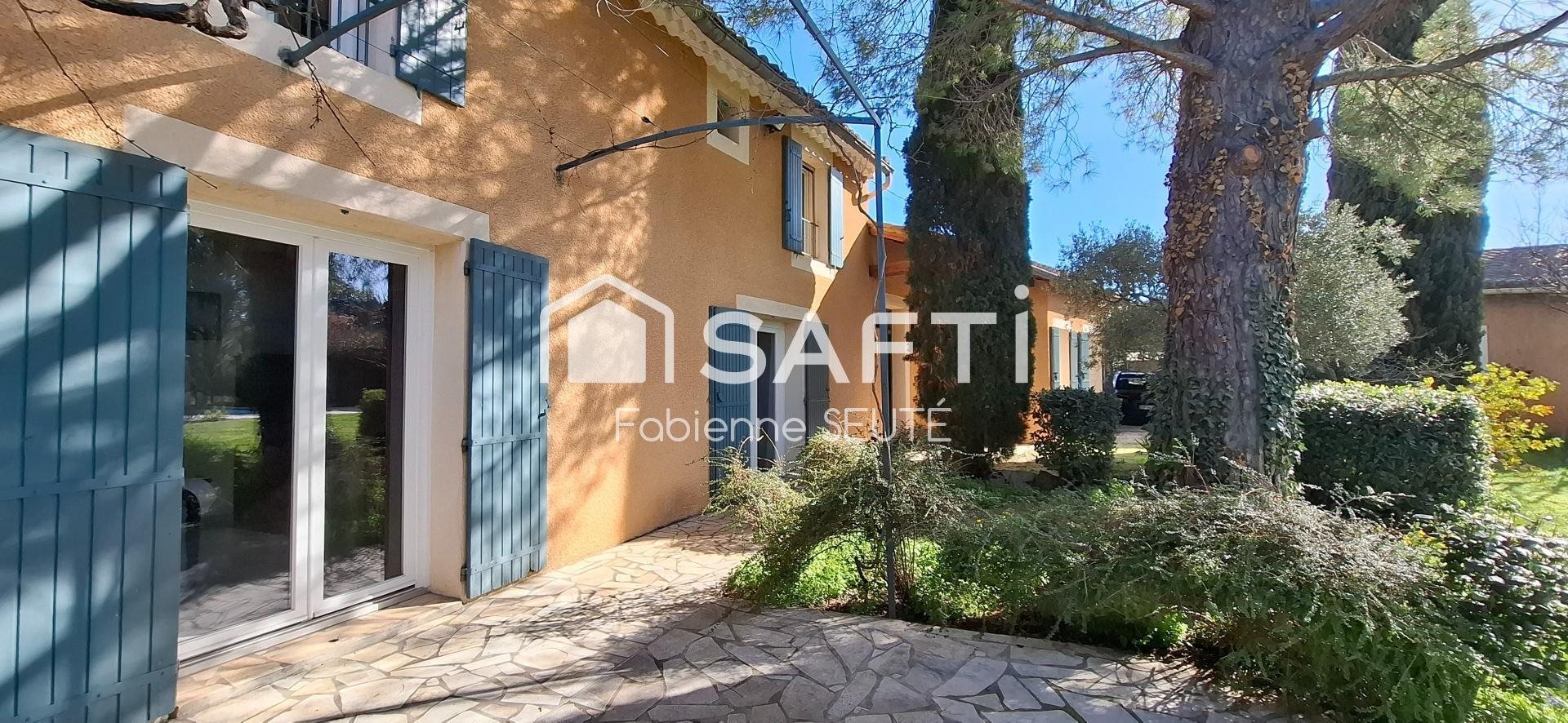 Maison à vendre, 192m², L'Isle-sur-la-Sorgue