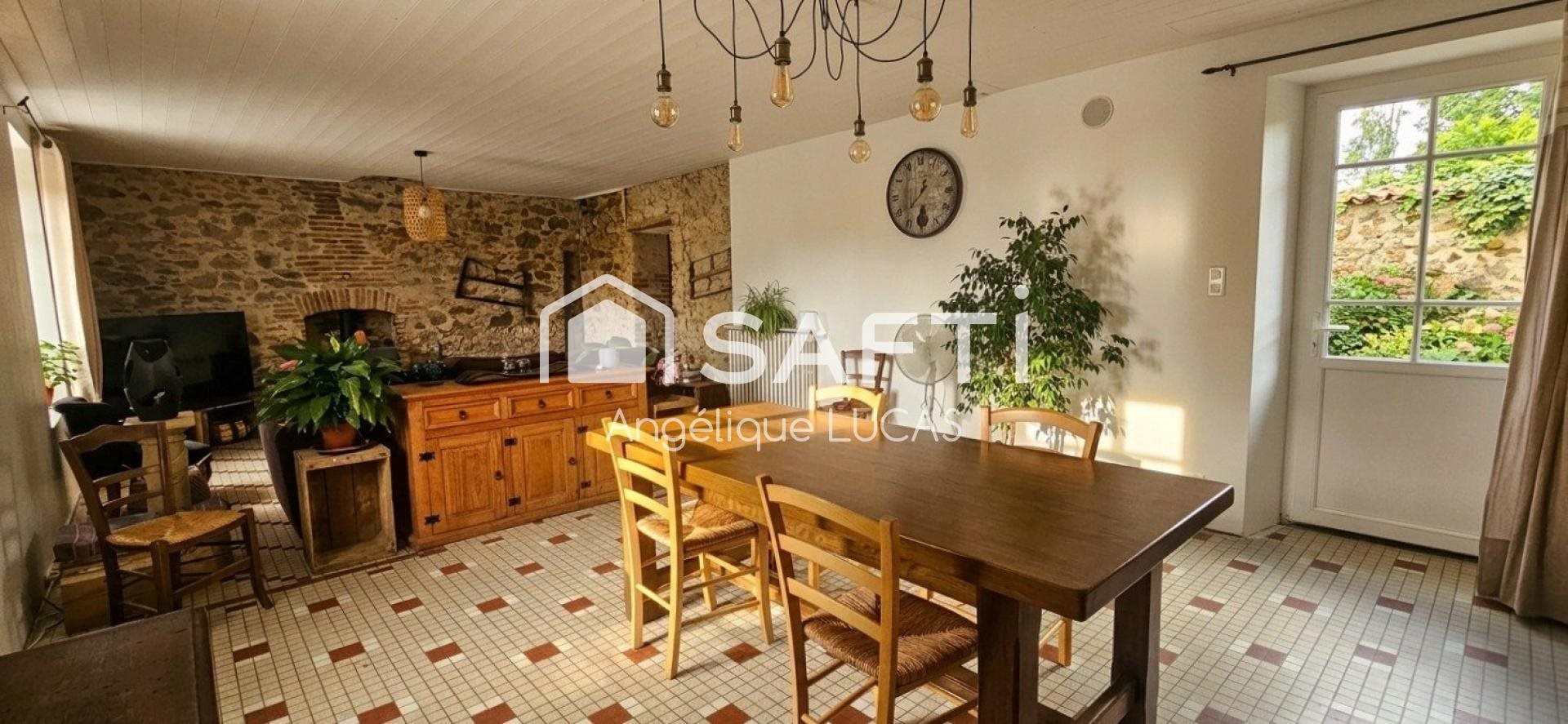 Maison à vendre, 130m², La Chaize-le-Vicomte