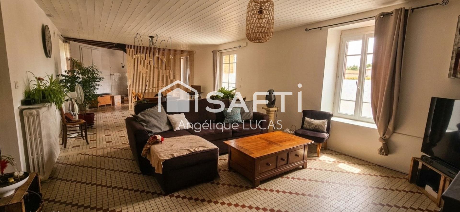 Maison à vendre, 130m², La Chaize-le-Vicomte