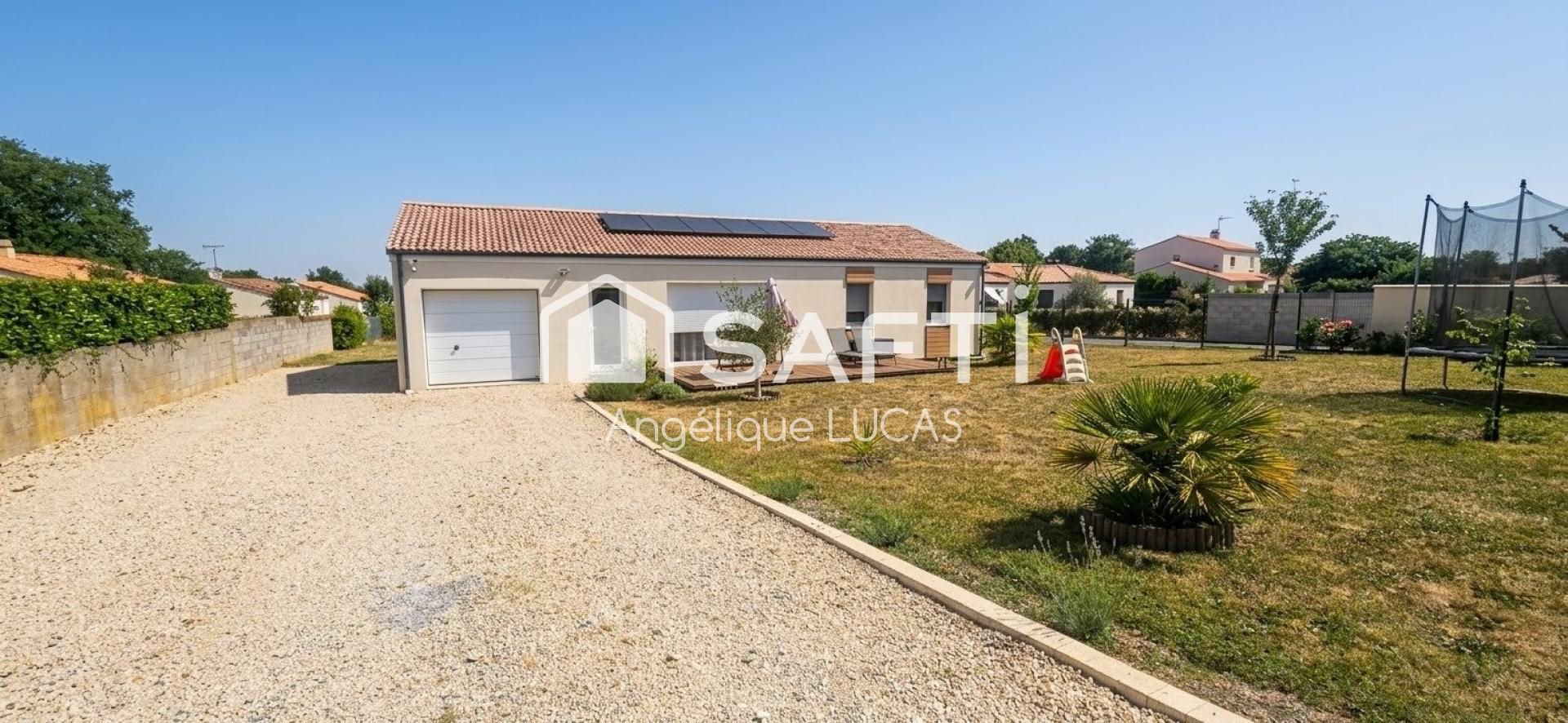 Maison à vendre, 99m², Château-Guibert