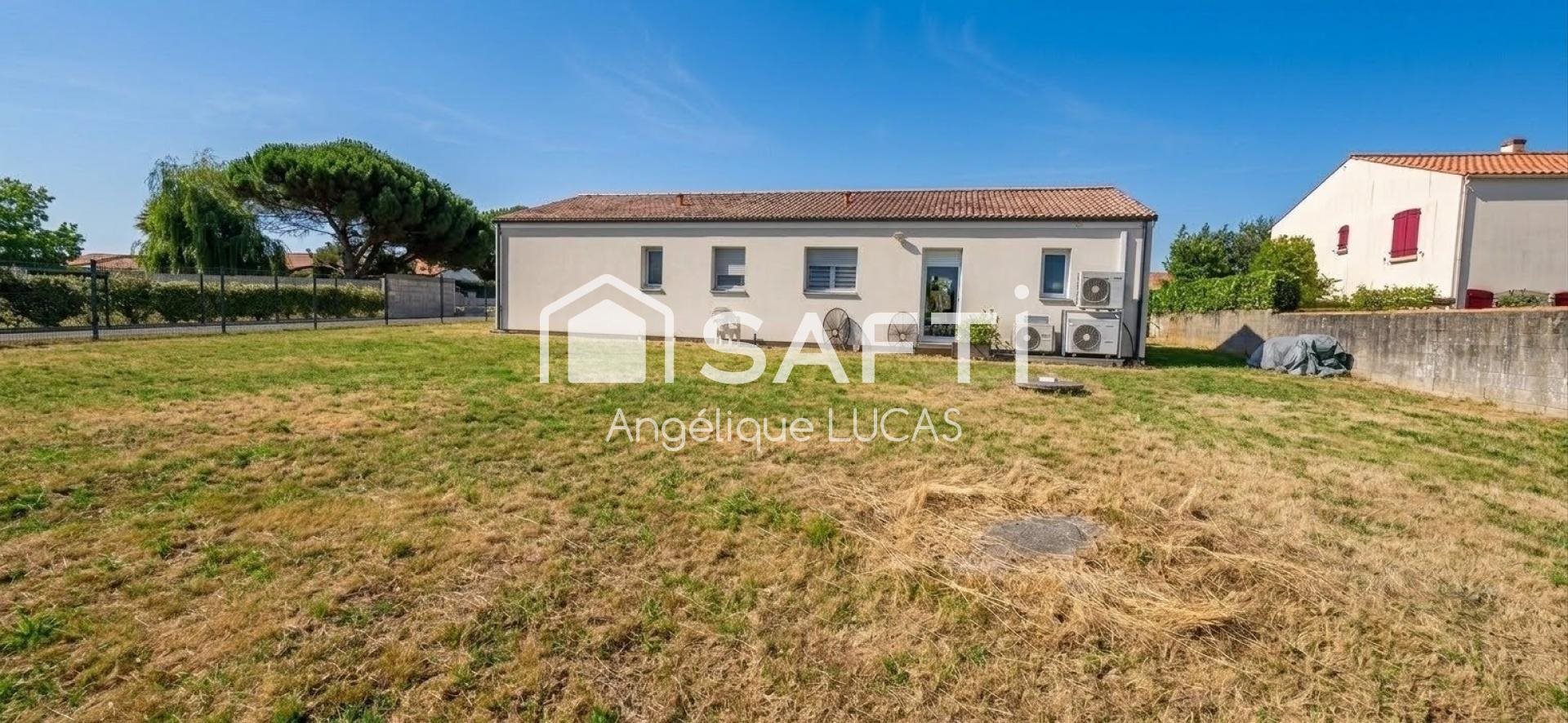 Maison à vendre, 99m², Château-Guibert