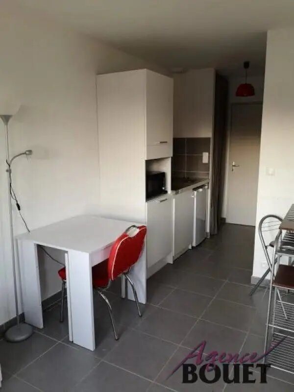 Appartement à louer, 18m², Tarascon