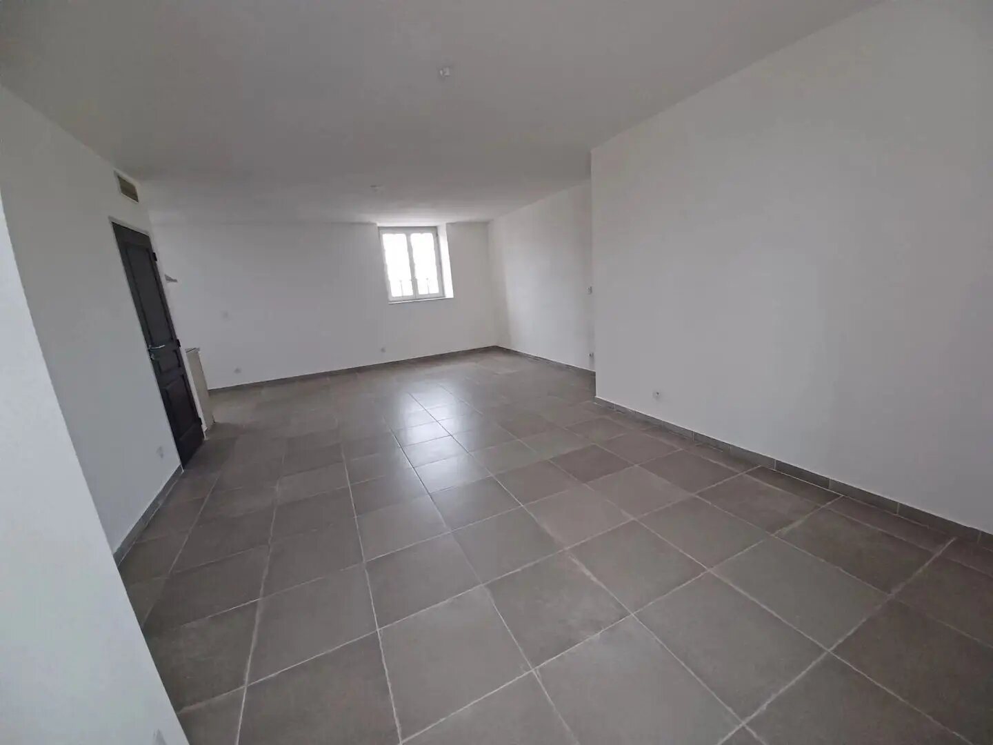 Appartement à louer, 101m², Tarascon