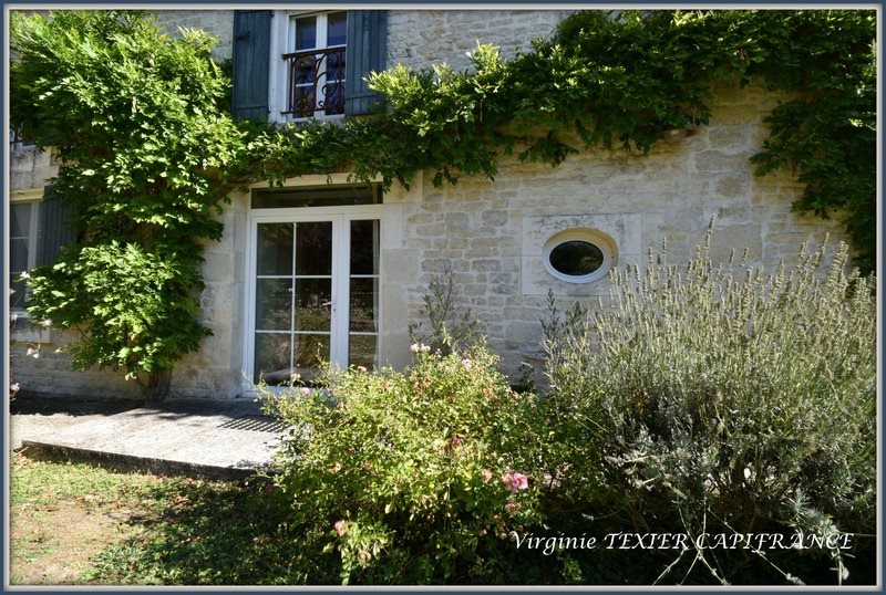 Maison à vendre, 327m², Villeneuve-la-Comtesse