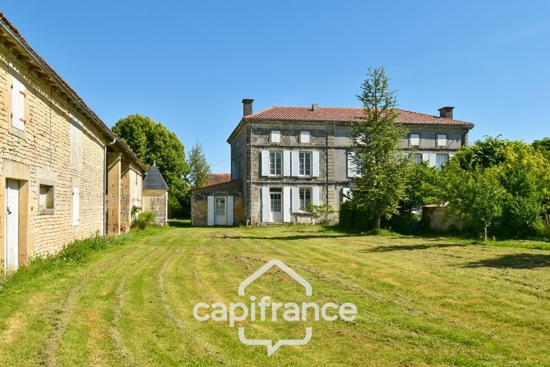 Maison à vendre, 217m², Paillé
