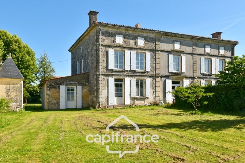 Maison à vendre, 217m², Paillé