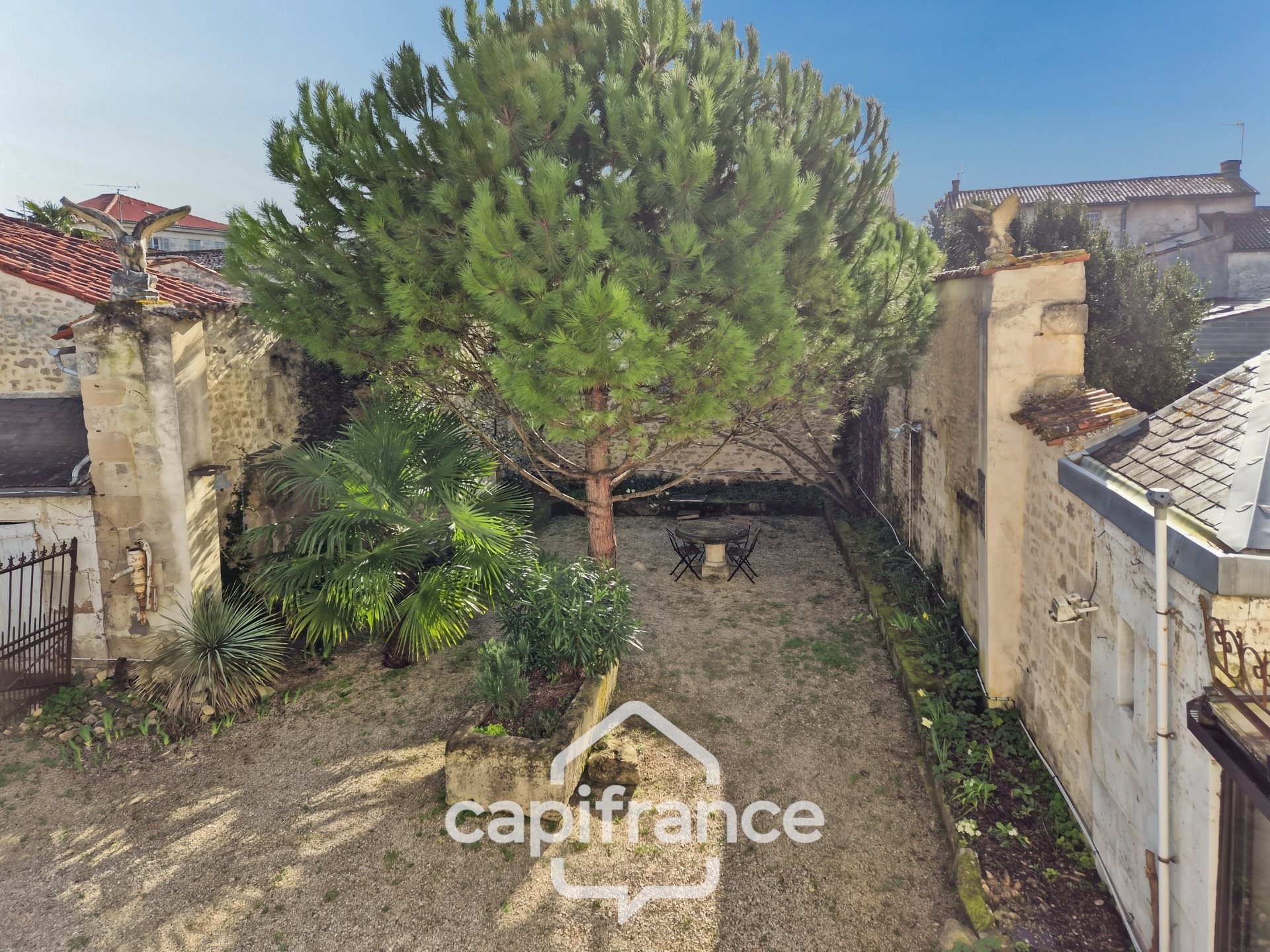 Maison à vendre, 325m², Saint-Jean-d'Angély