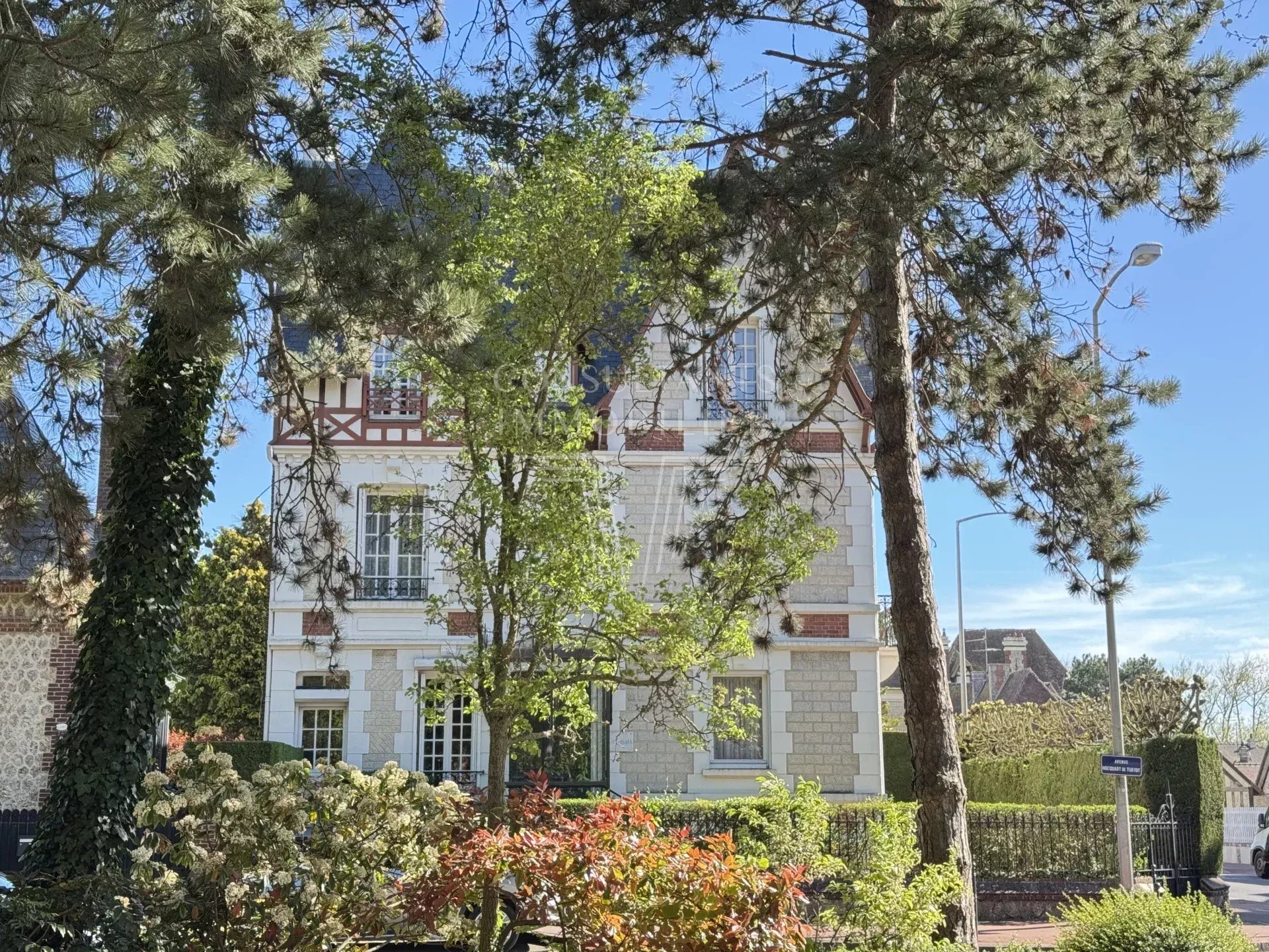 Maison à vendre, 225m², Deauville