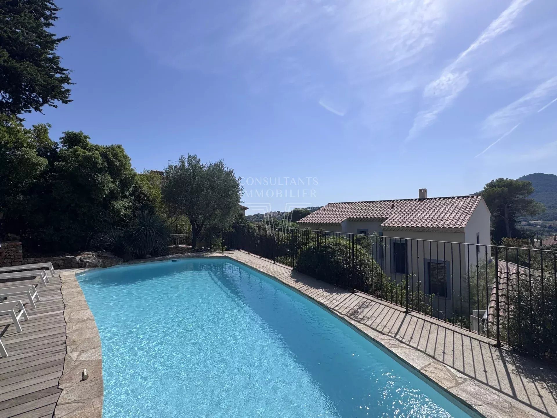 Maison à vendre, 185m², Carqueiranne