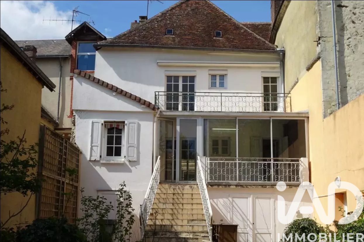 Maison à vendre, 140m², La Bazoche-Gouet