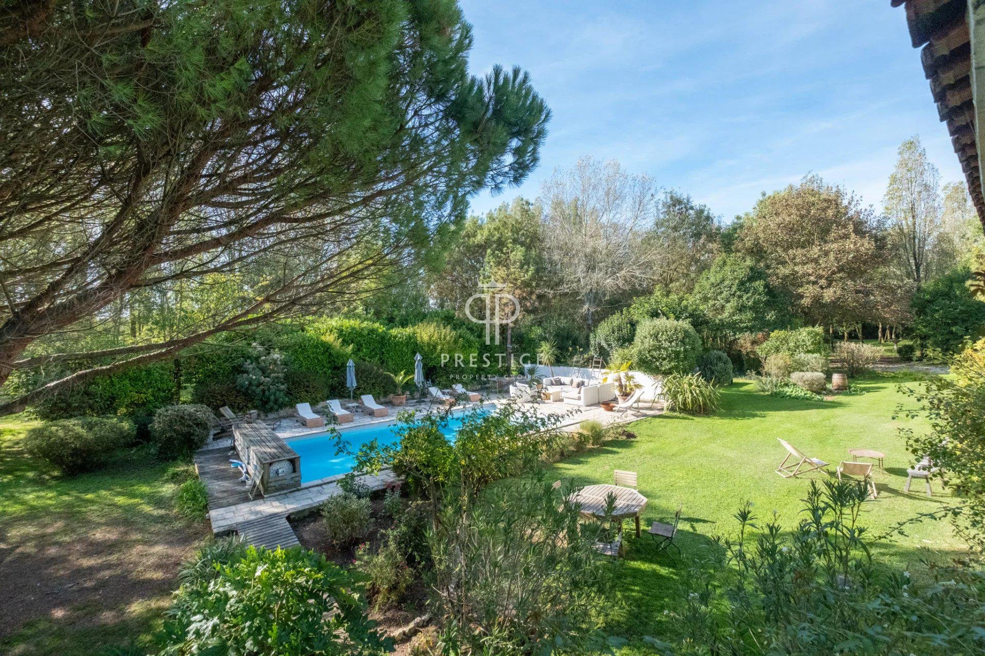 Maison à vendre, 254m², La Rochelle