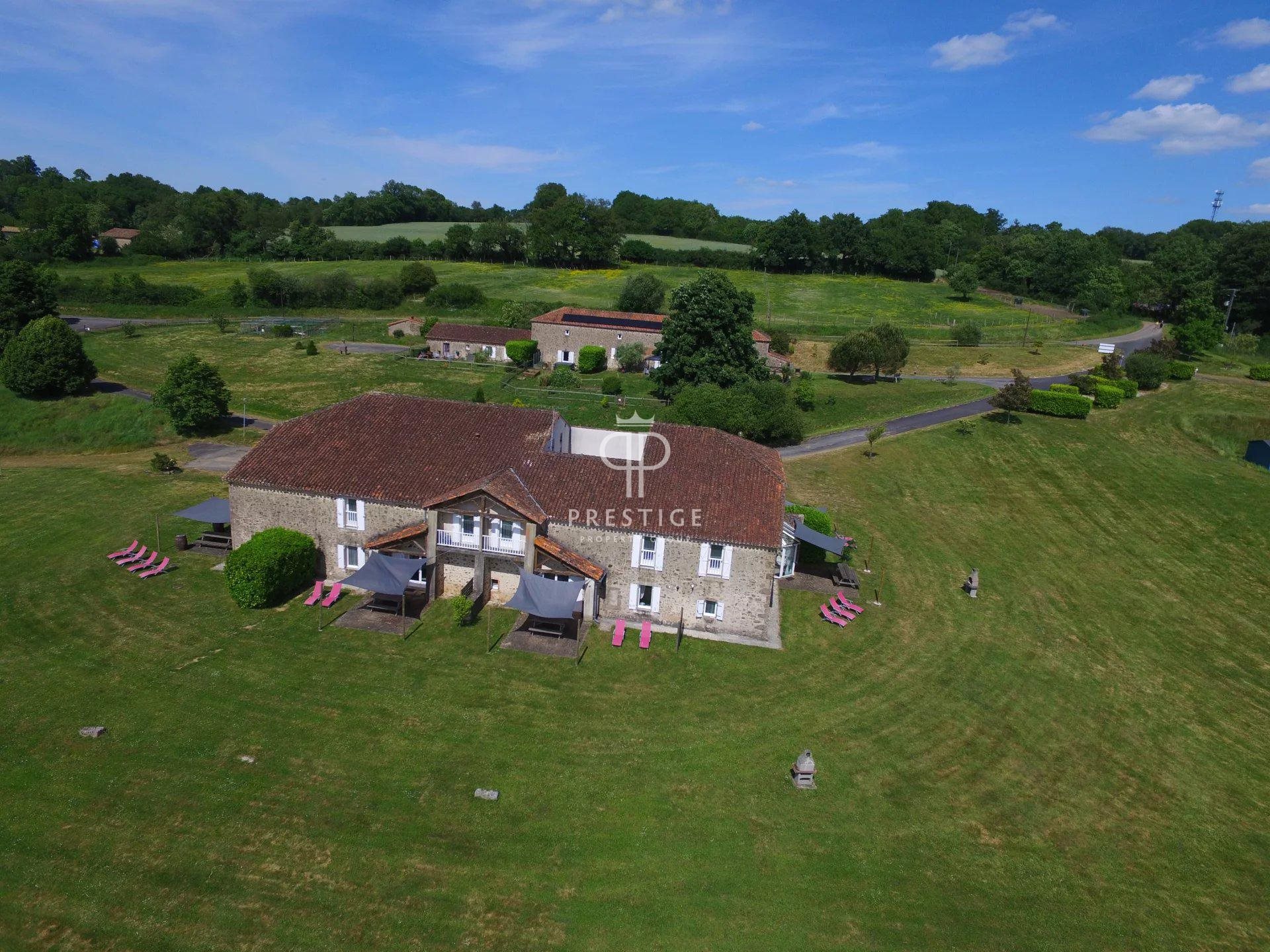 Maison à vendre, 1m², Availles-Limouzine