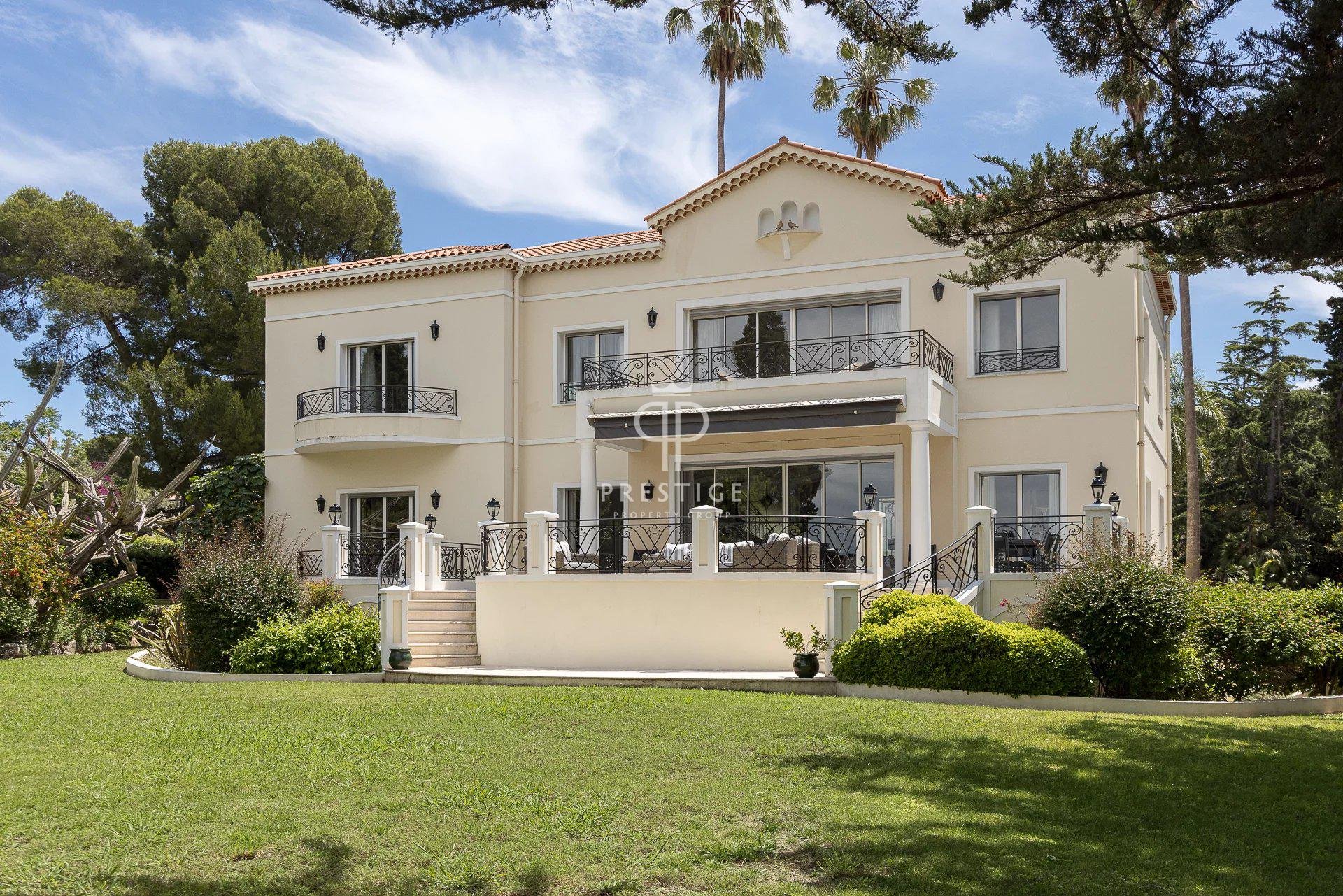 Maison à vendre, 513m², Antibes