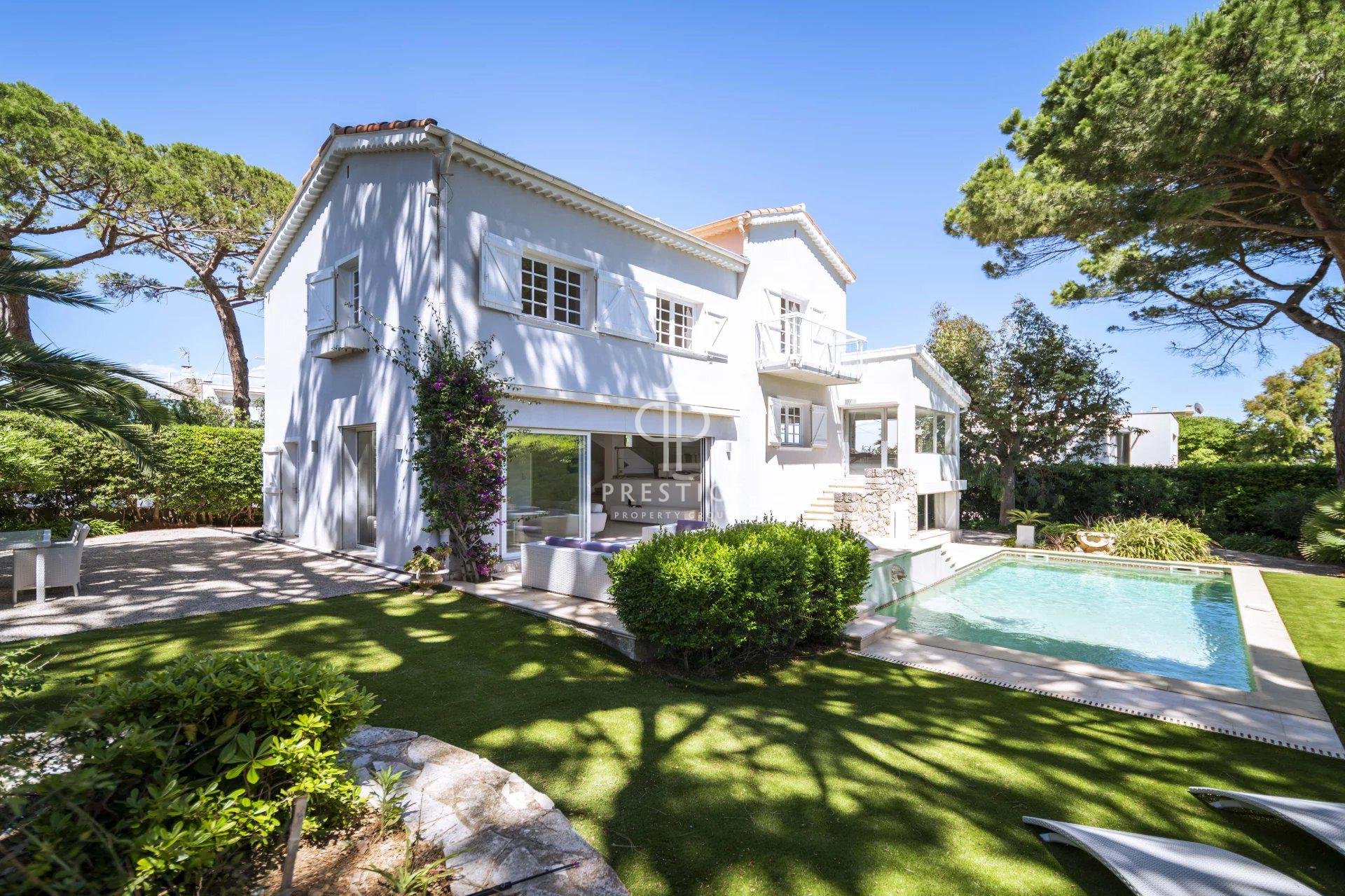 Maison à vendre, 170m², Cap d'Antibes