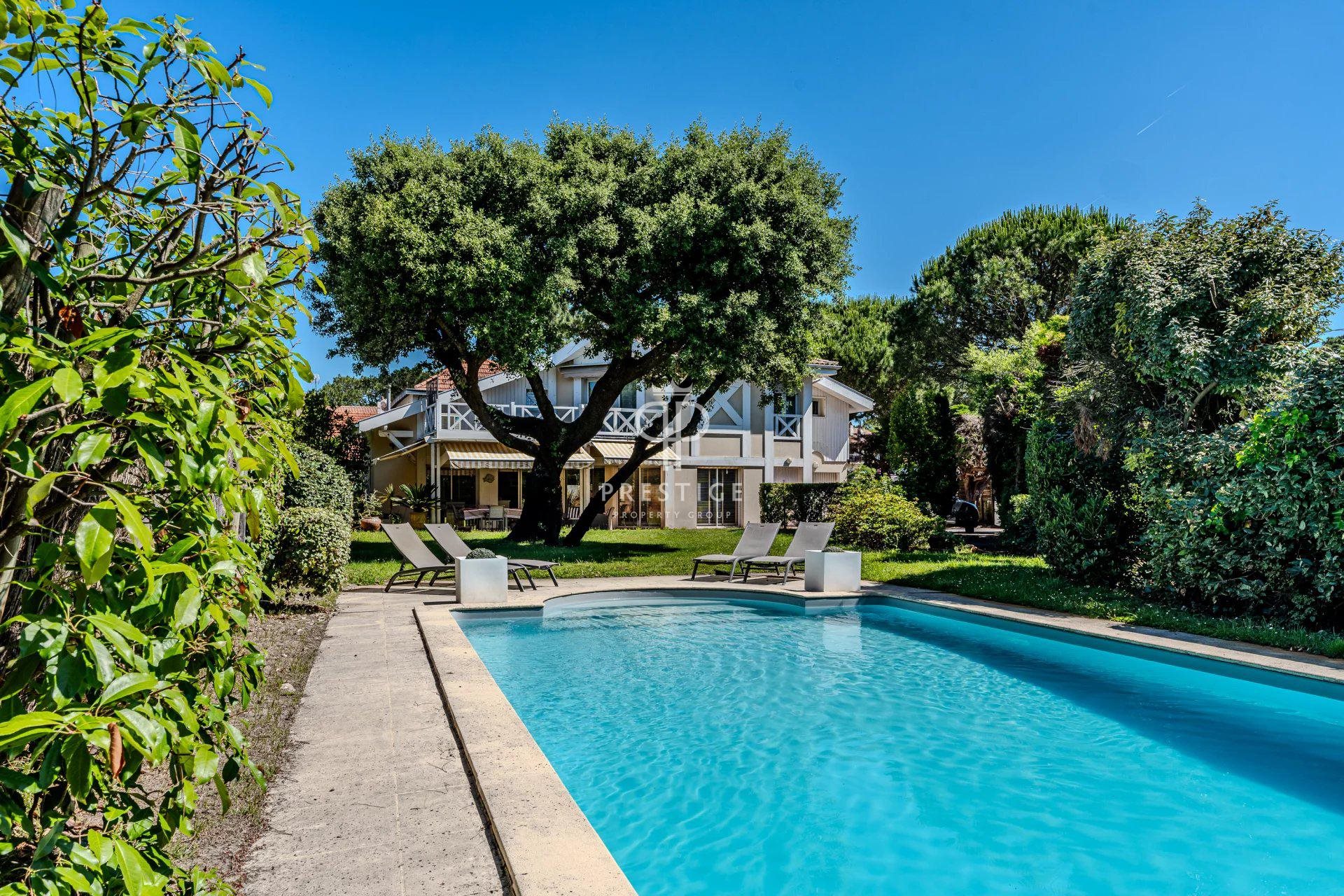 Maison à vendre, 184m², Arcachon