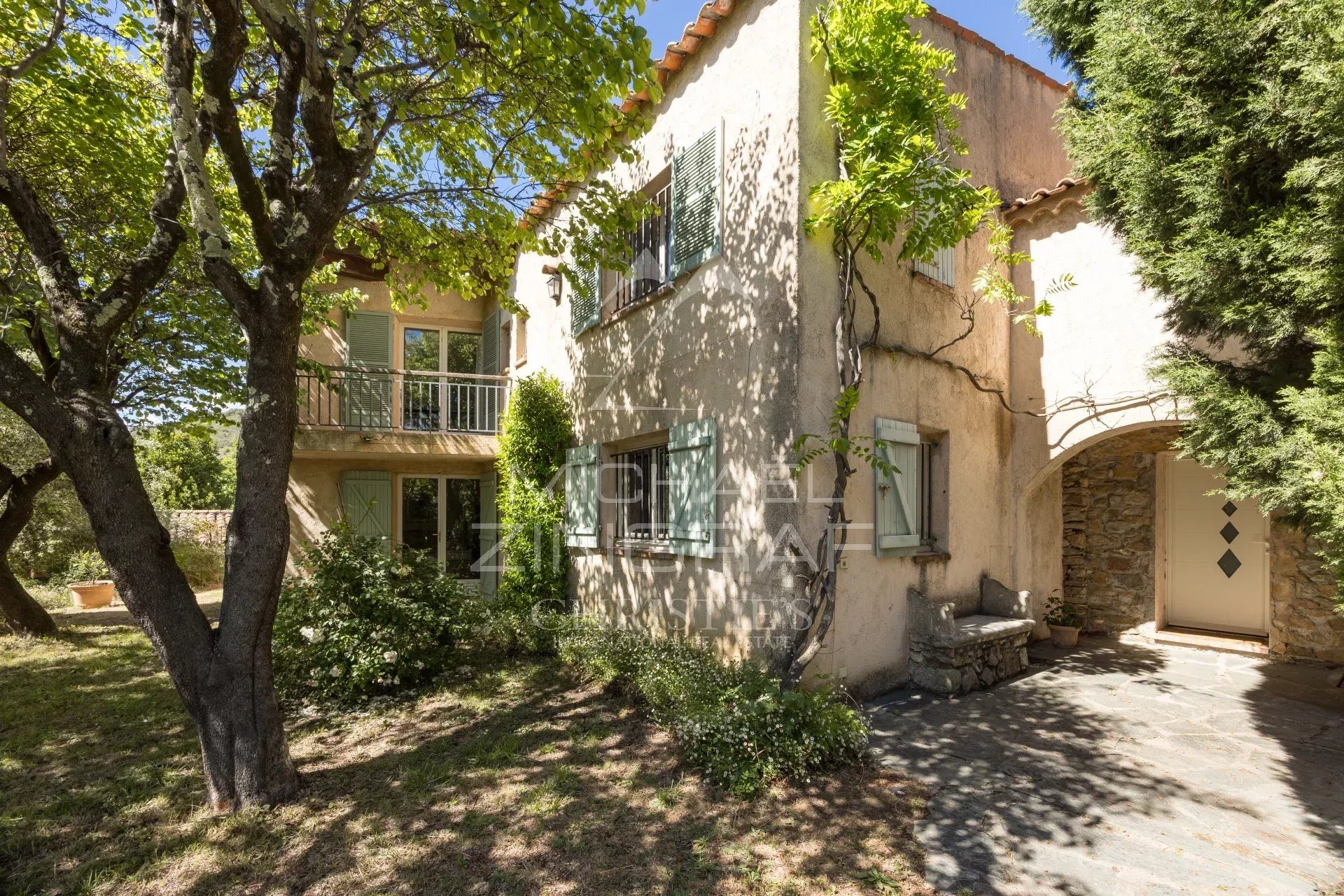 Maison à vendre, 255m², Auribeau-sur-Siagne