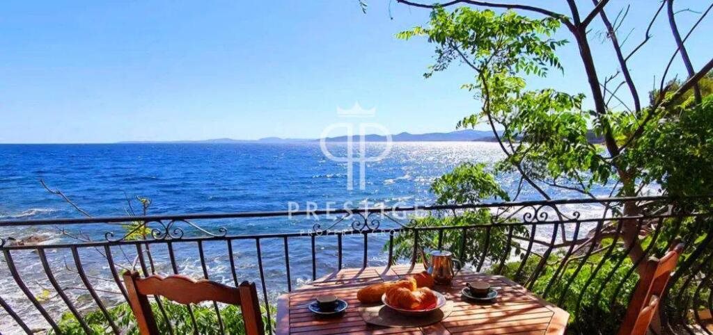 Maison à vendre, 234m², Saint-Raphaël