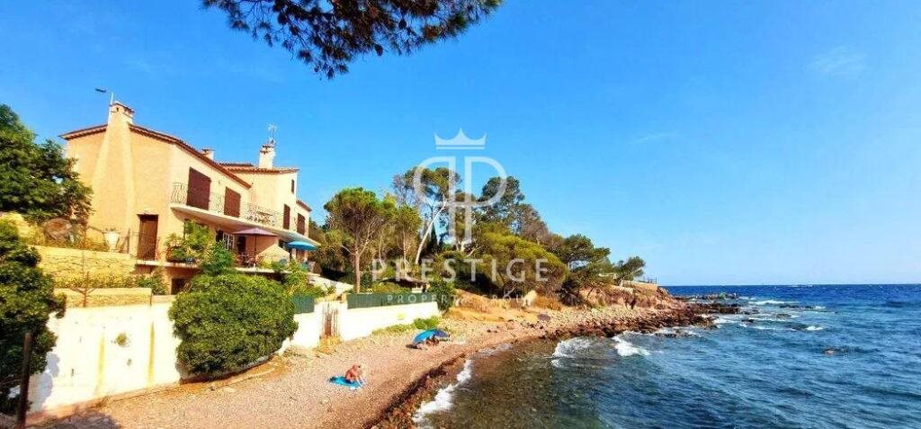 Maison à vendre, 234m², Saint-Raphaël