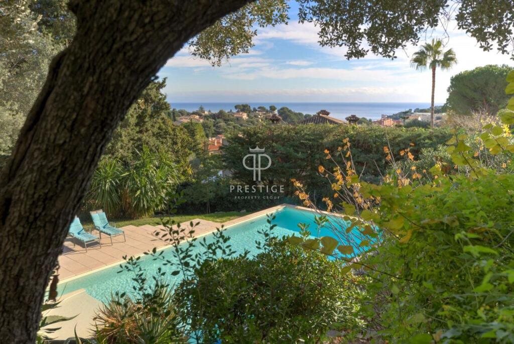 Maison à vendre, 330m², Roquebrune-Cap-Martin