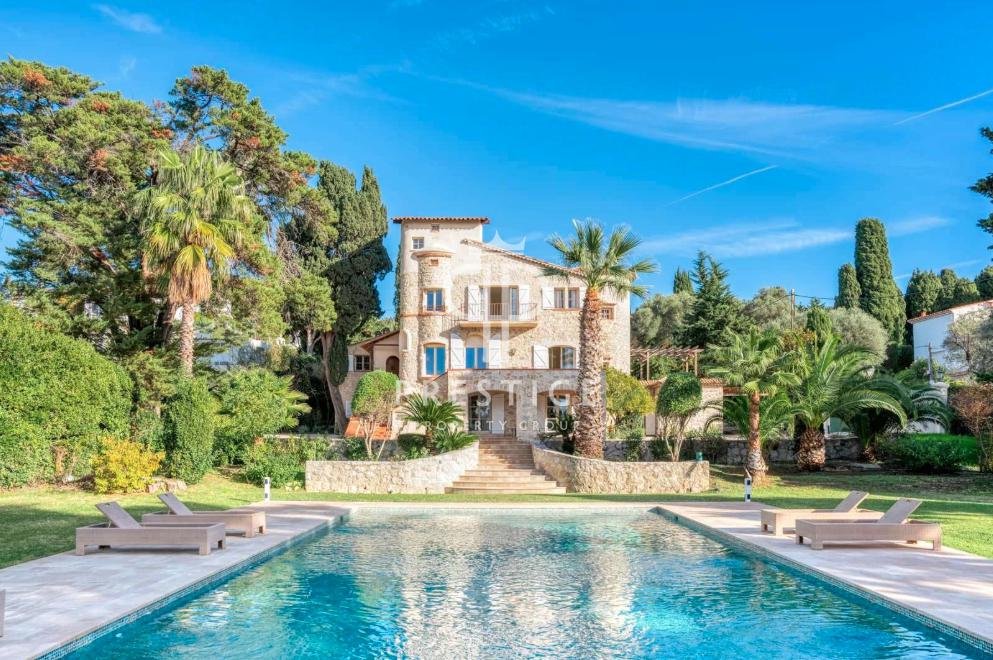 Maison à vendre, 350m², Cap d'Antibes