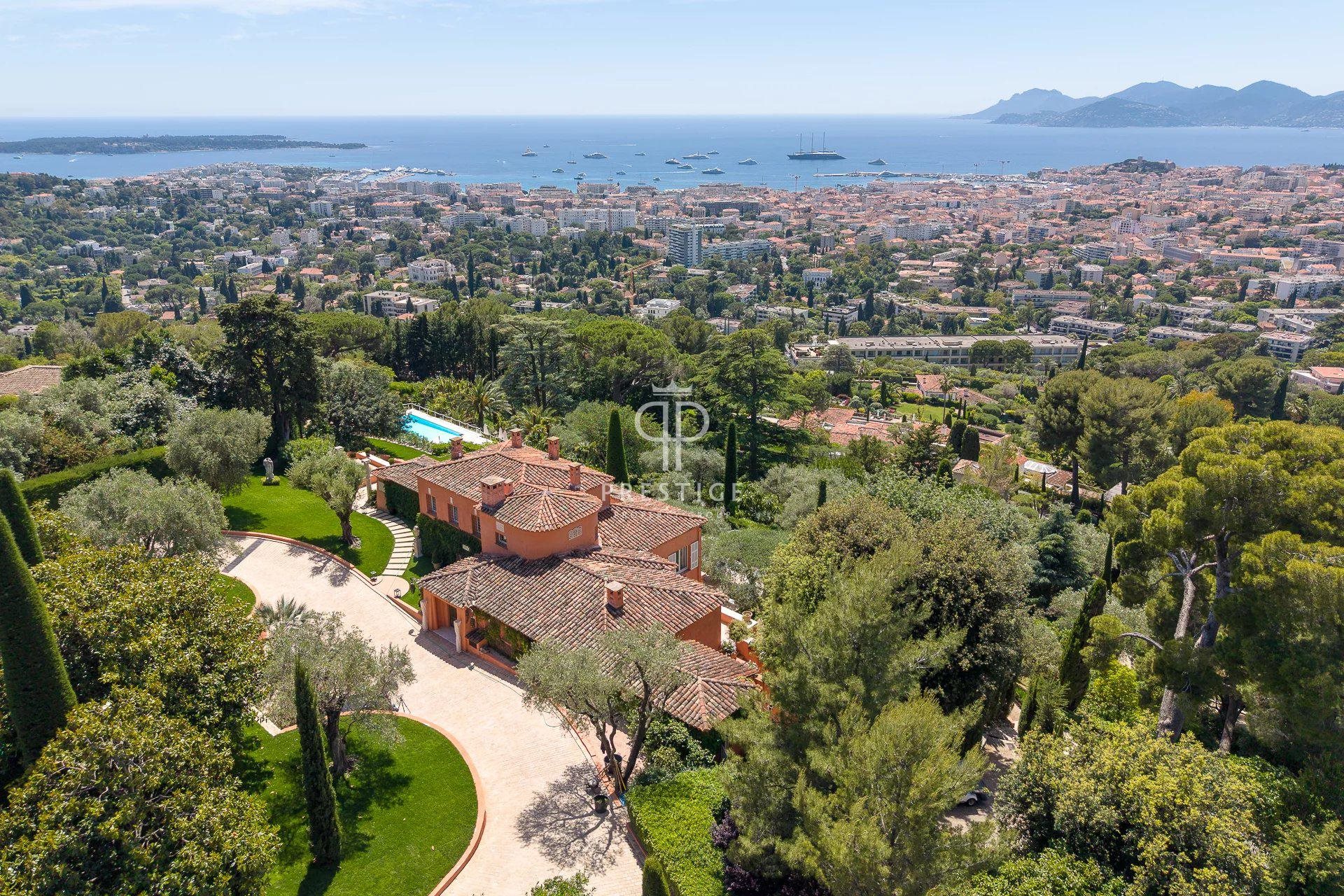 Maison à vendre, 1m², Cannes