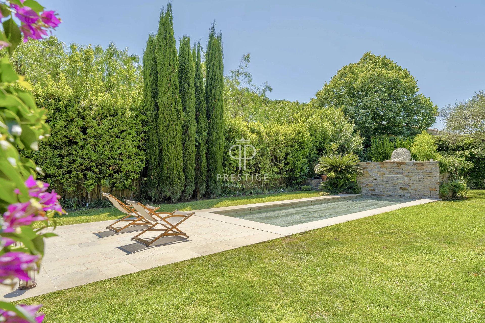 Maison à vendre, 240m², Saint-Tropez