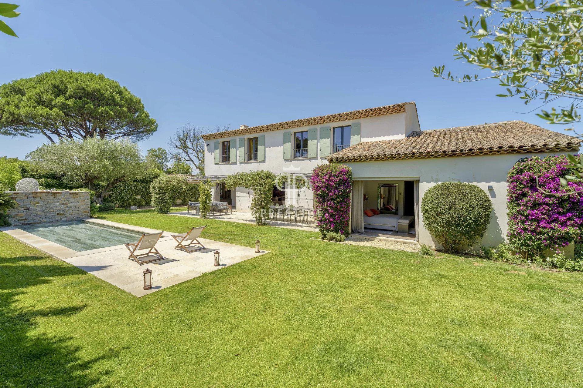 Maison à vendre, 240m², Saint-Tropez
