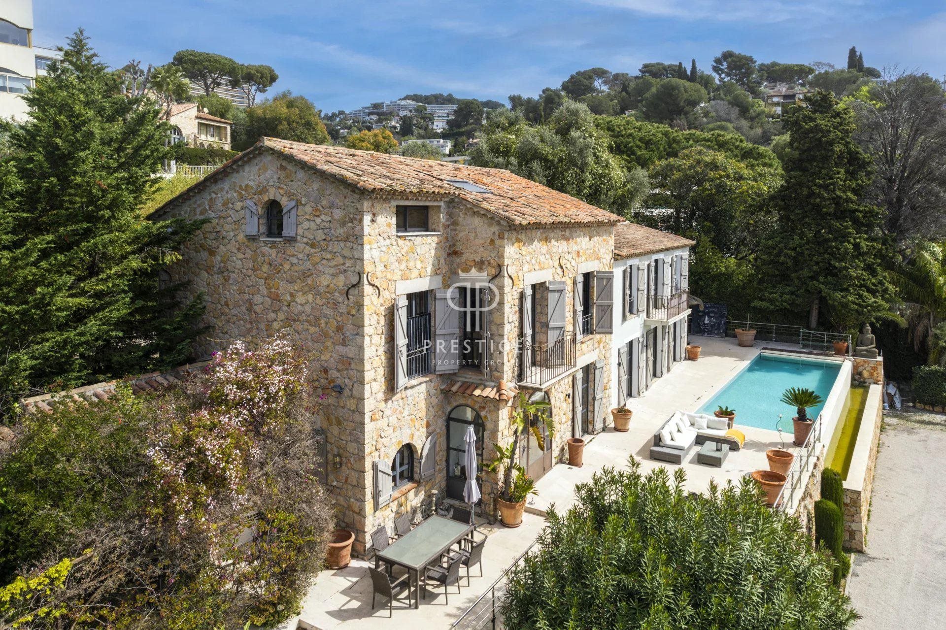 Maison à vendre, 395m², Le Cannet