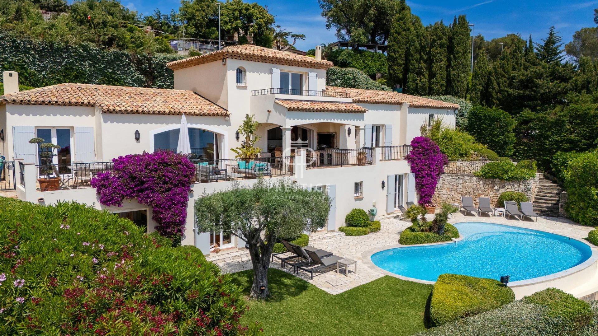 Maison à vendre, 174m², Roquebrune-sur-Argens
